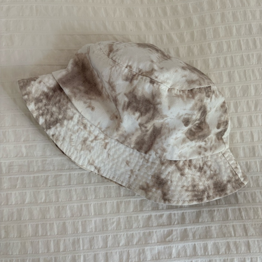 ZARA - Kids Tie-Dye Bucket Hat - Brown and White